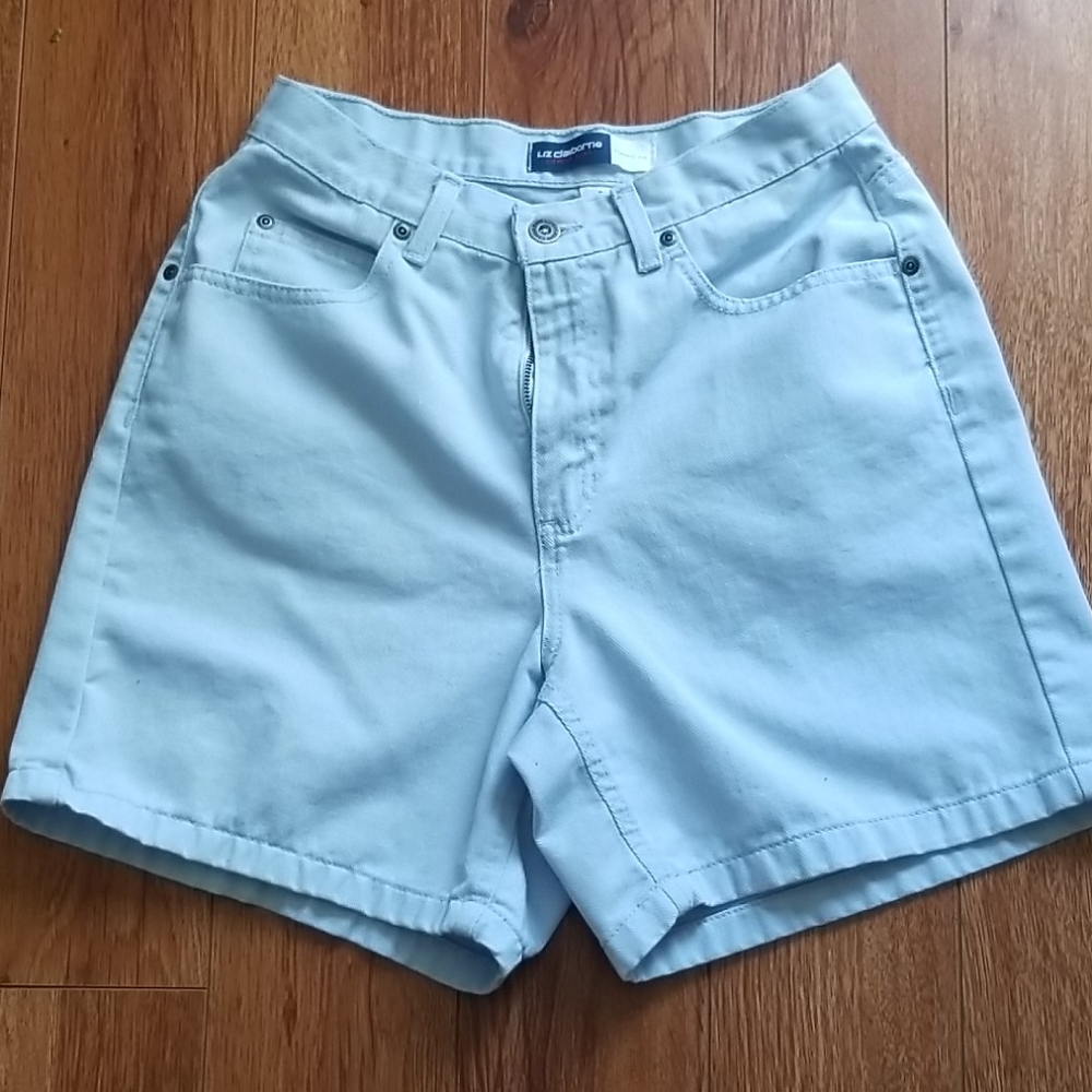 Liz Claiborne classic fit